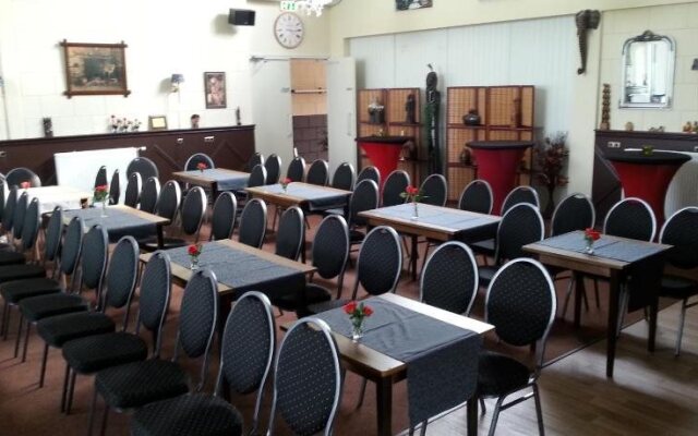 Hotel Café Restaurant Snackbar Beerzerveld
