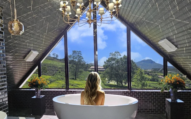 Private Villa by the Tea Estate