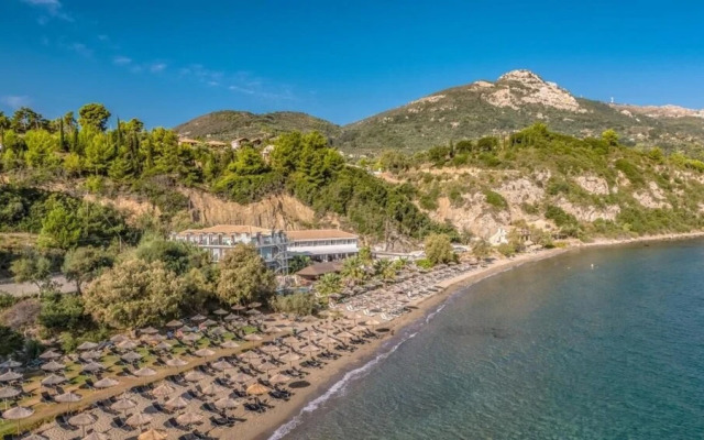 Porto Zorro Beach Hotel