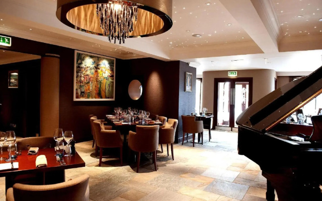 The Mansefield Hotel