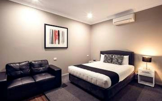 Akuna Motor Inn and Apartments – Guest Rooms – Dubbo