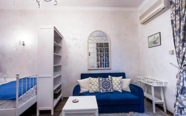 TOP CENTER Designer studio 1 minute to NDK&Vitosha