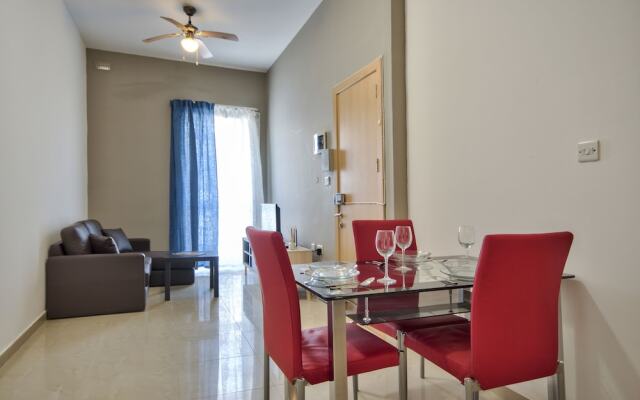 Off the Strand Gzira 1-bedroom
