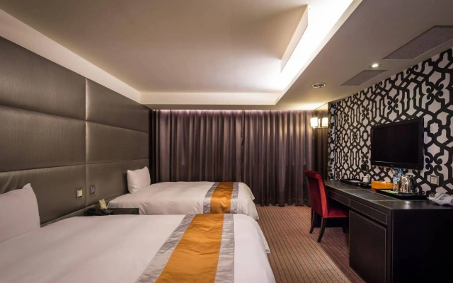 Ren Mei Fashion Hotel
