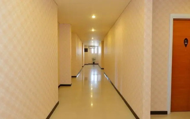 Wixel Hotel by Amazing Kendari