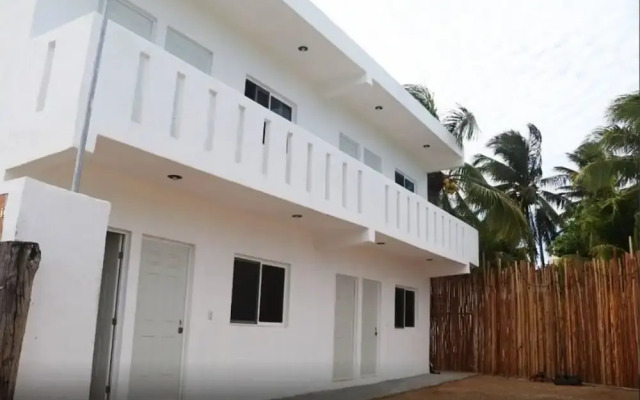 Flamingos Hostel