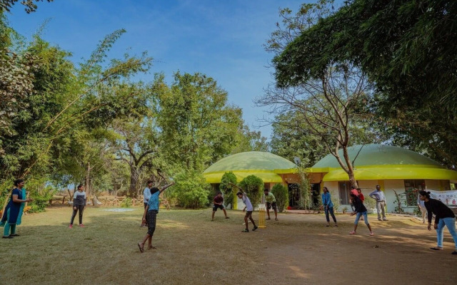 Treebo Premium Mowgli's Den, Pench