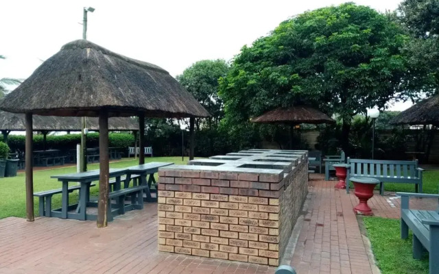 Inyoni Rocks Cabanas No 40