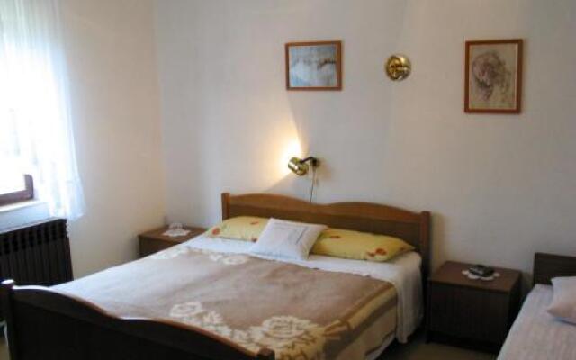 Apartments Radmila
