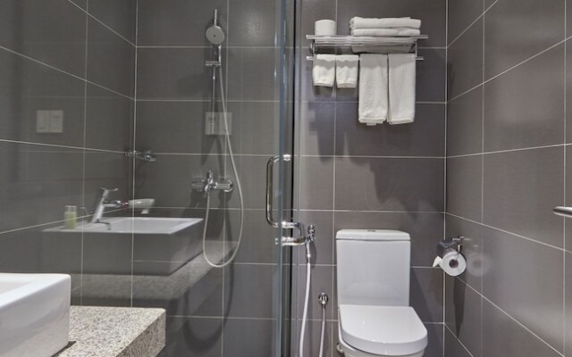 DB Court Serviced Apartments