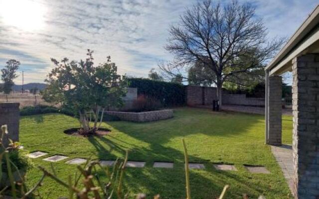 Aloes Guest House 1st on Camp