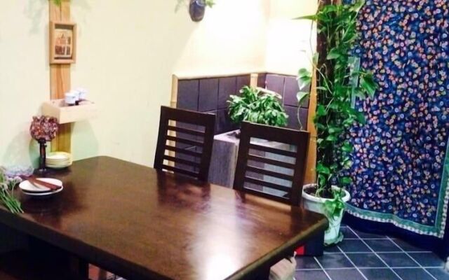 Yasuragi Guest House & Bar