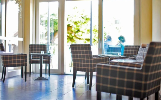 Best Western Hotel Waldegg
