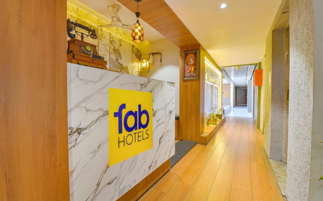 Fabhotel Udhna Inn