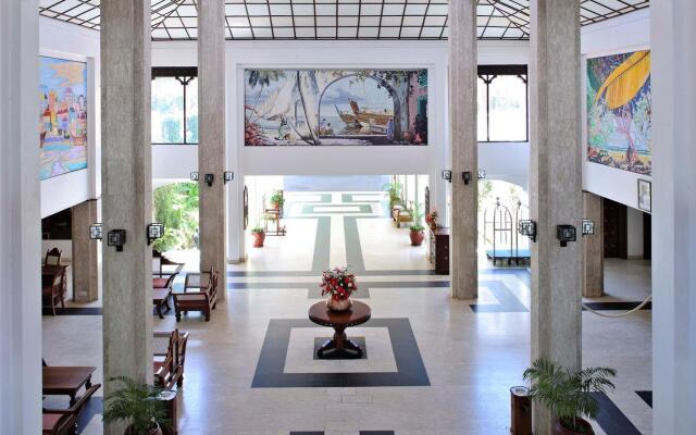 Sarova Whitesands Beach Resort & Spa