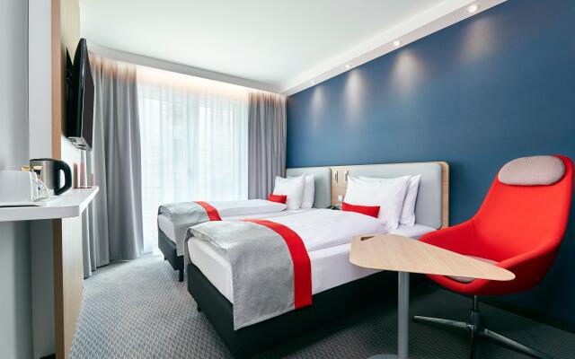 Holiday Inn Express Berlin - Alexanderplatz, an IHG Hotel