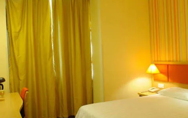 Home Inn Xiamen Exhibition Center Jiazhou Commercial Plaza