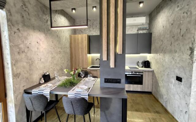 Zhit v Gorakh Na Ulitse Turchinskogo 73 Apartments