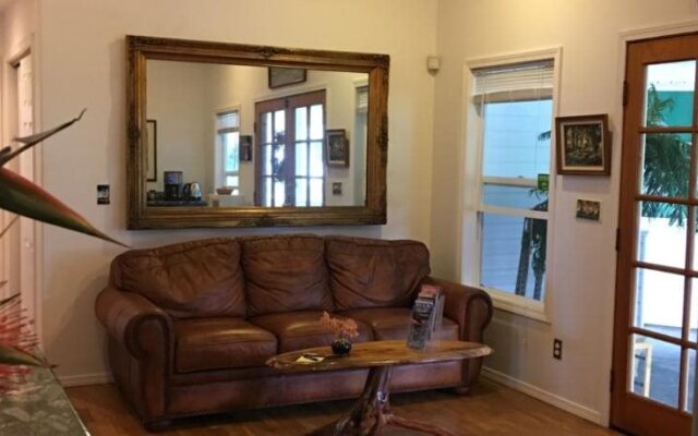 The Bay House House Bed and Breakfast