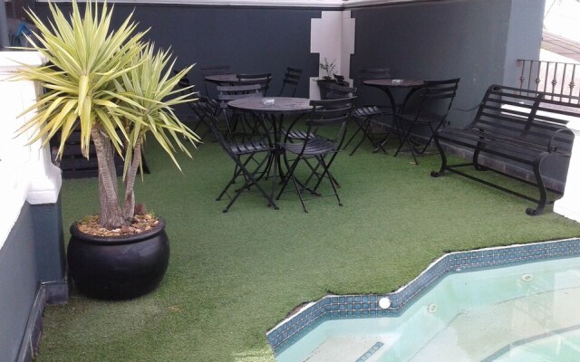 Leeuwenzee Guest House