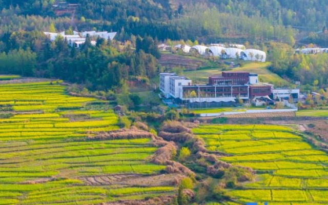 Campsort Hotel – Outside – Huangshan