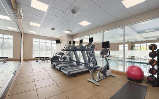 Homewood Suites by Hilton Toronto Mississauga