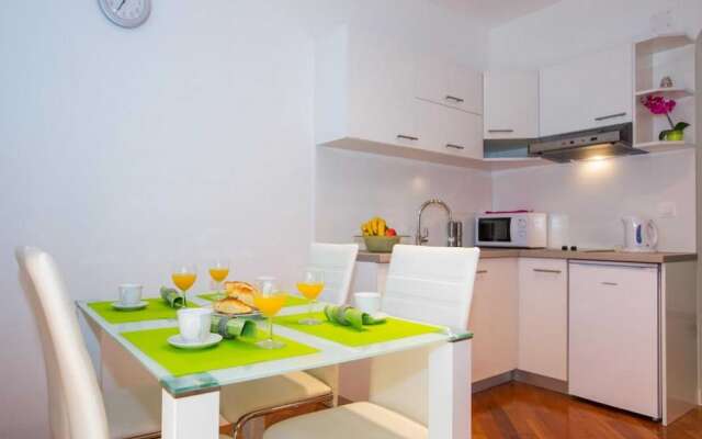 City Apartments Lani