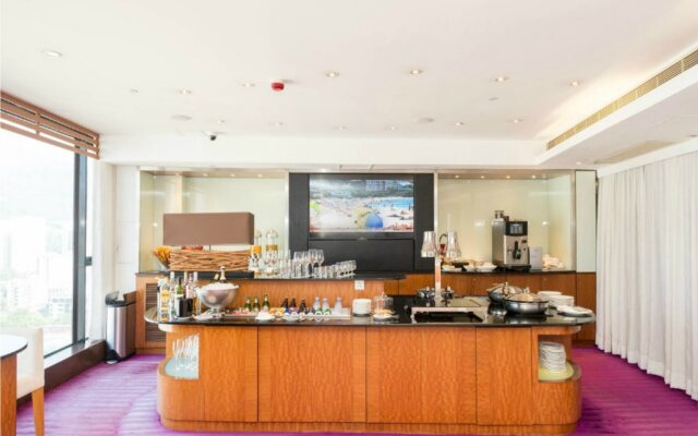 Panda Hotel