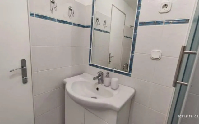 Neven - Economic Apartment Close to sea - A1 Prizemlje