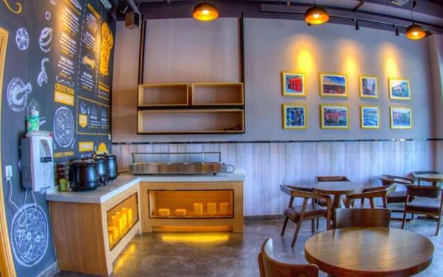 Huijin Inn&Suites