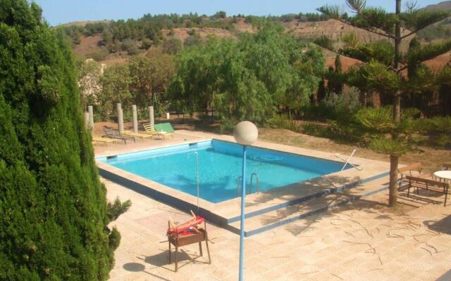 House With 2 Bedrooms in Cartagena, With Shared Pool and Enclosed Garden