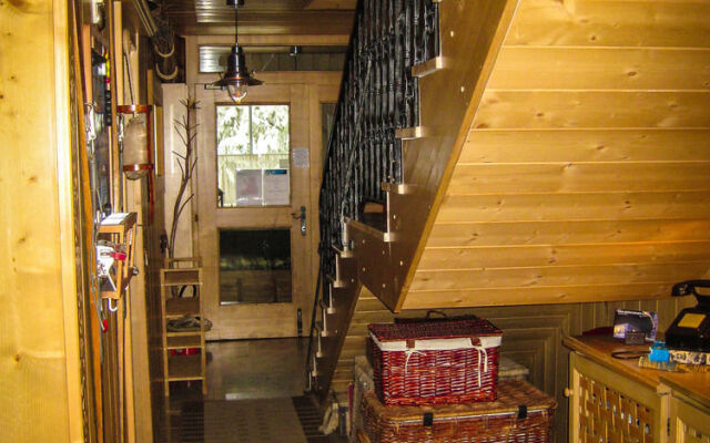 Apartment Strims