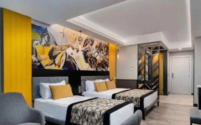 Arnor De Luxe Hotel