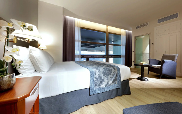 Hotel Exe Isla Cartuja