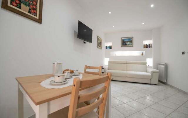 Casa Elia: Locazione Breve