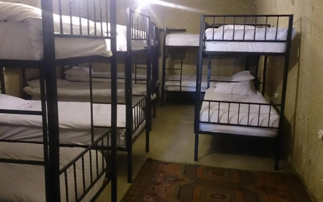 Ali's Guest House