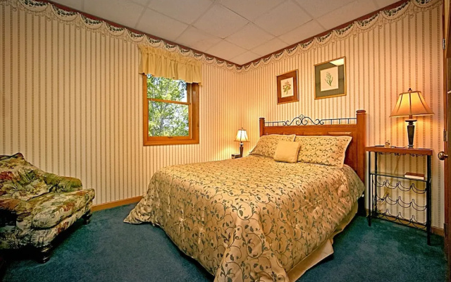 Sanctuary - 3 Br Cabin
