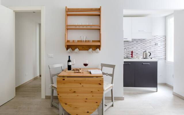 A World Aparts - 61 Margutta