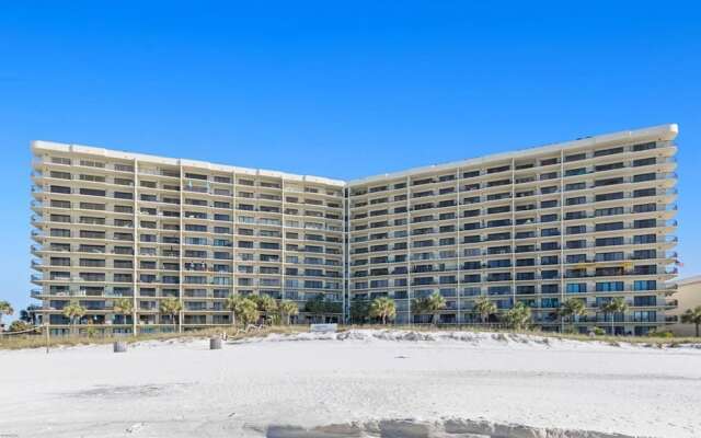 Commodore 1302 Caspian Rose