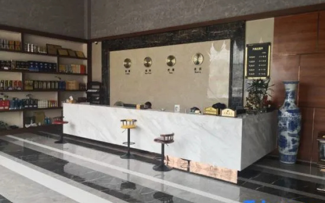 Yufeng Hotel