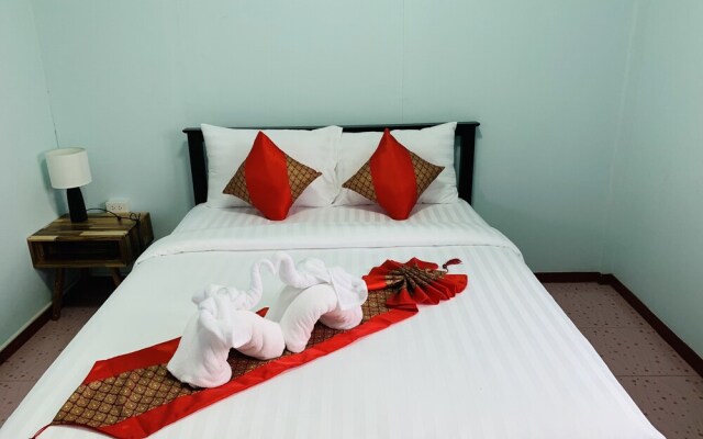 Palmthien Pool Villa Aonang