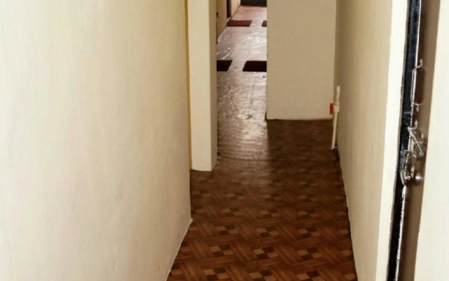 OYO HOME 70169 Mishra Suites