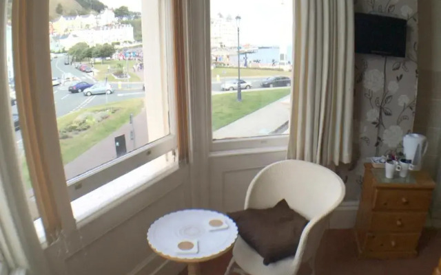 Beachside Guest House