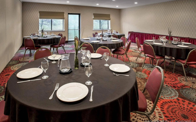 Holiday Inn Express & Suites East Greenbush (Albany-Skyline) by IHG