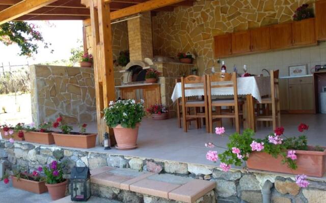 Anna's Family House