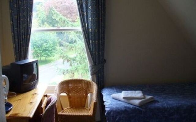 Harewood Lodge Guest house
