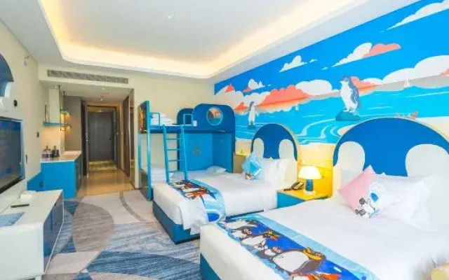 Shanghai Jinqiao Haichang Penguin Resort Hotel