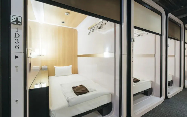 First Cabin Kashiwanoha