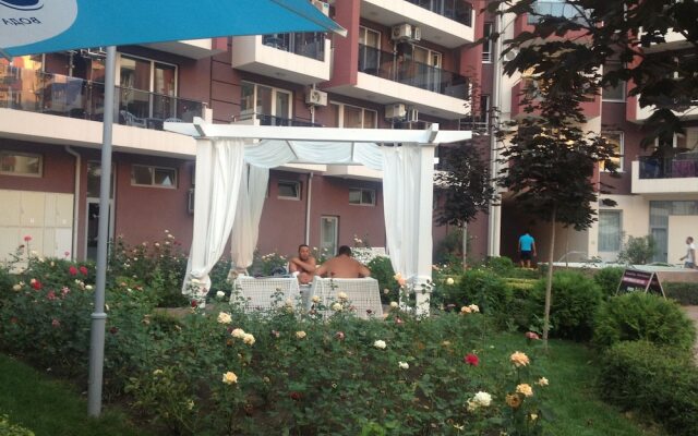 Admiral Plaza Apartments