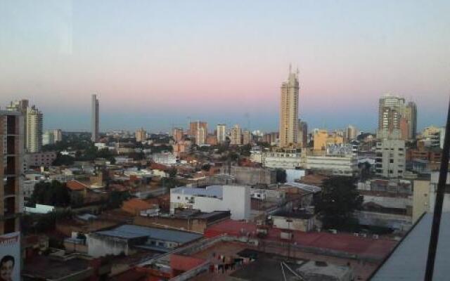 Estudio en el Centro de Asunción